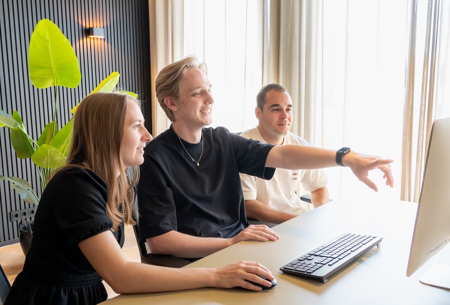 2xCeed videofeed - Services | 2xCeed sales, marketing & IT